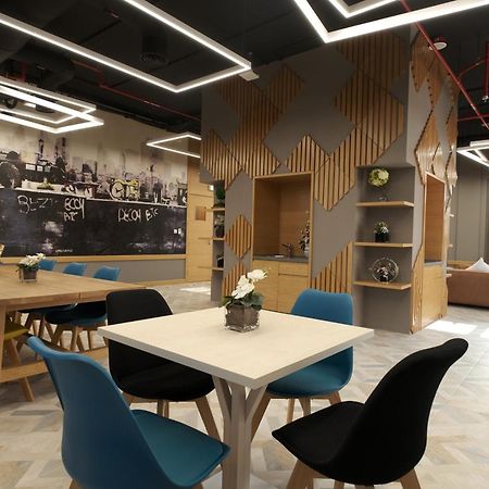 Le Mirage Downtown Apartment Доха Екстериор снимка