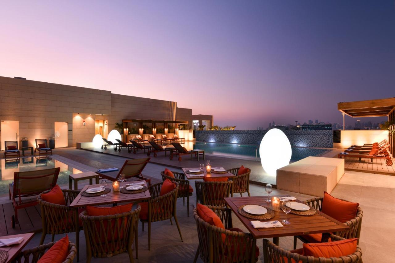 Le Mirage Downtown Apartment Доха Екстериор снимка