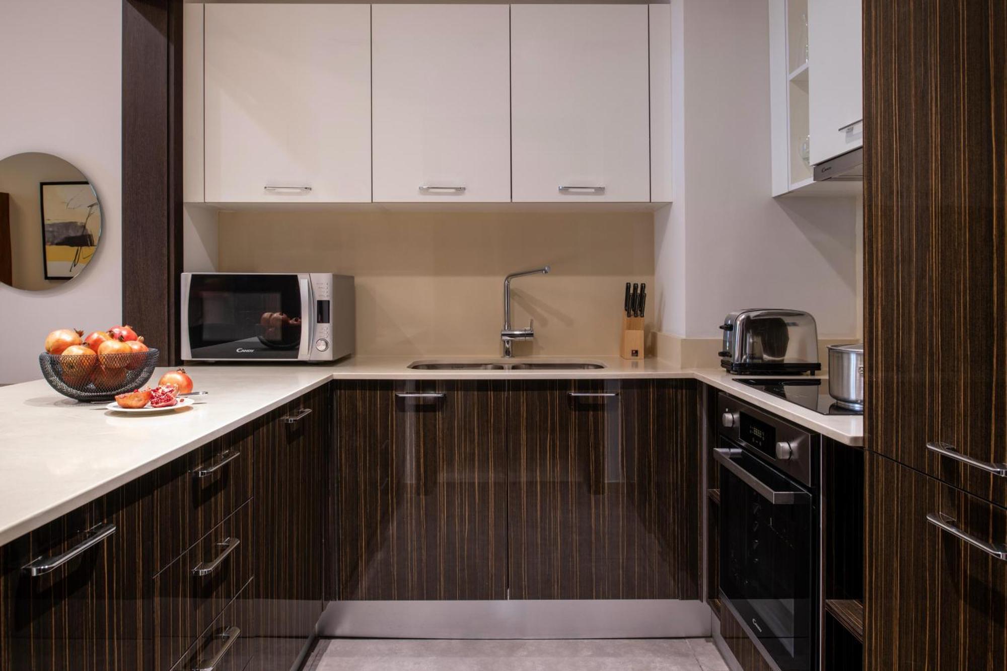 Le Mirage Downtown Apartment Доха Екстериор снимка